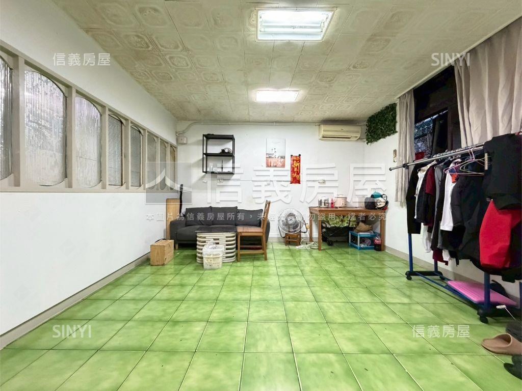 中誠稀有三樓美寓房屋室內格局與周邊環境