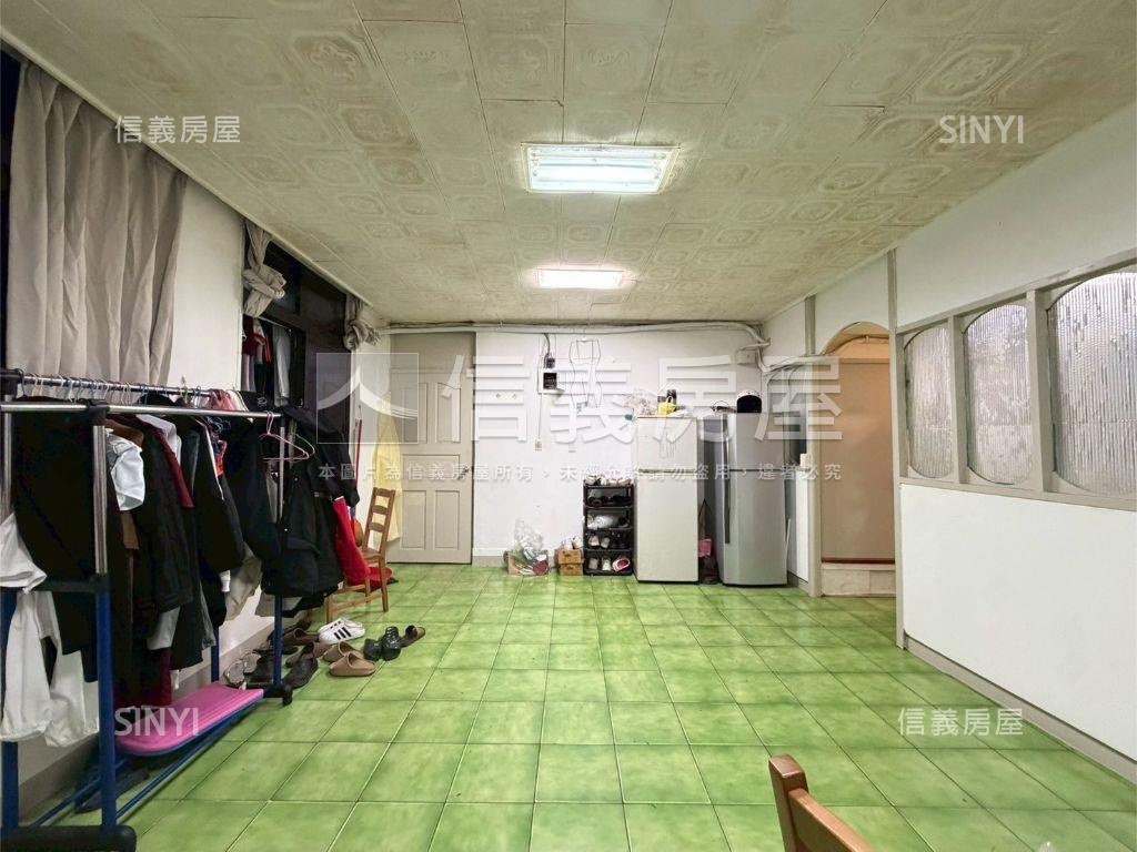 中誠稀有三樓美寓房屋室內格局與周邊環境