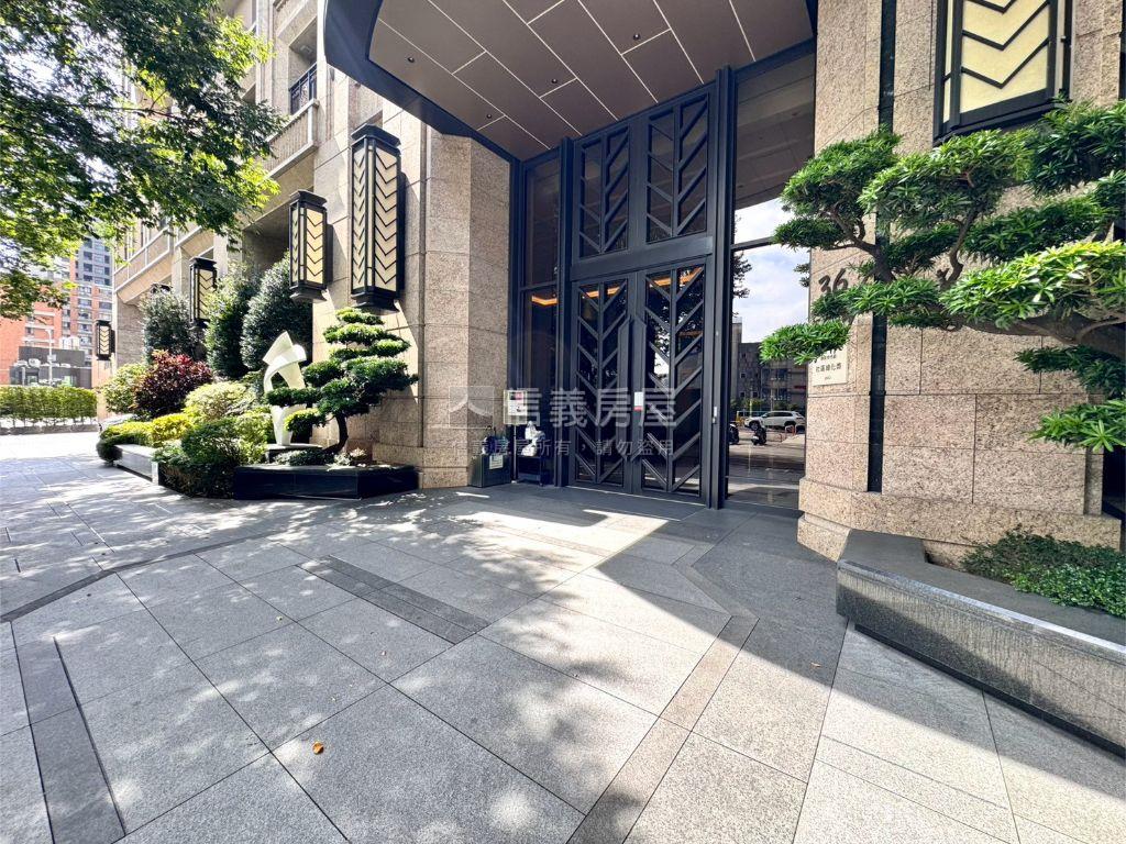 泰若天成三房平車磅礡登場房屋室內格局與周邊環境
