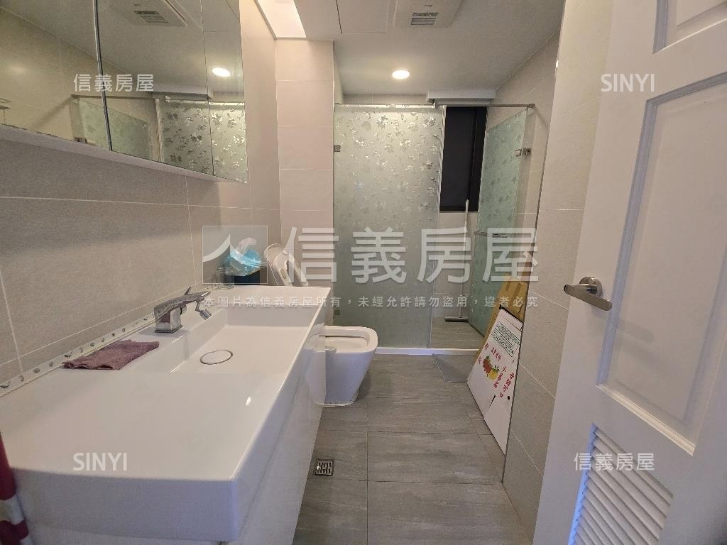 【鳳凰花園】景觀高樓三房房屋室內格局與周邊環境
