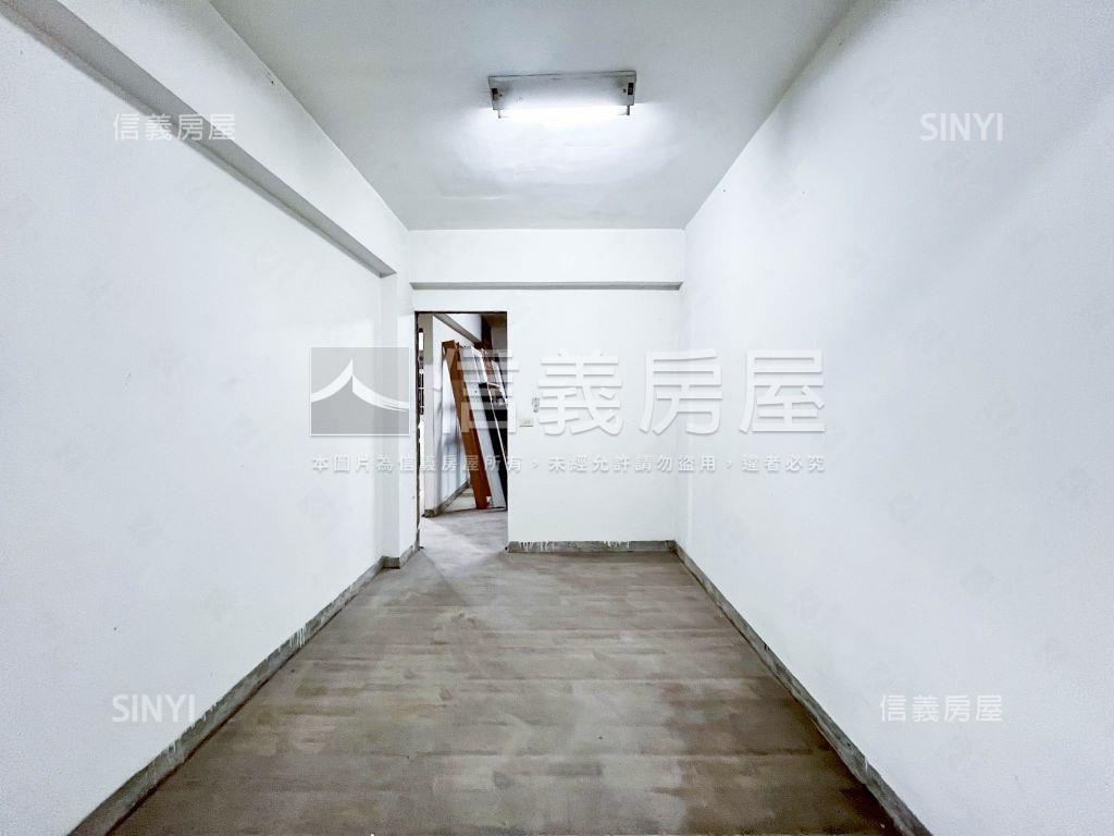 低總價３房２樓美寓房屋室內格局與周邊環境