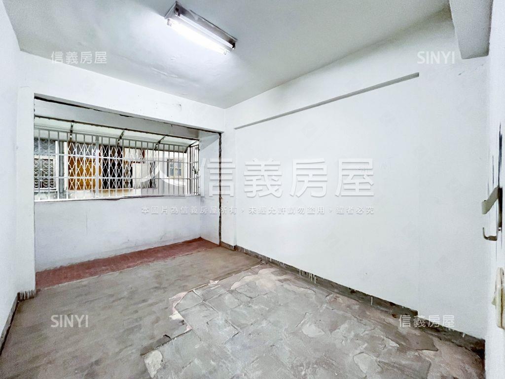 低總價３房２樓美寓房屋室內格局與周邊環境