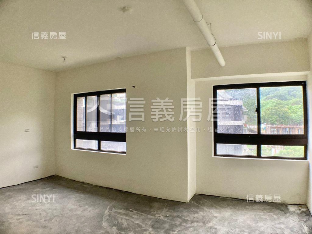 保誠一靚山景好屋三車位房屋室內格局與周邊環境