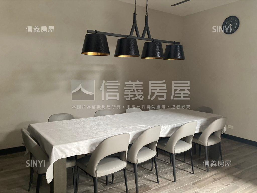 保誠一靚山景好屋三車位房屋室內格局與周邊環境