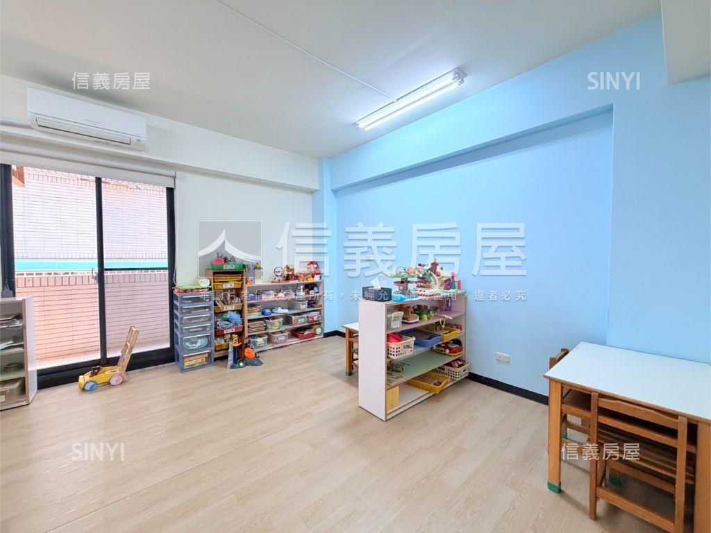 新光重劃區臨路優質透店房屋室內格局與周邊環境