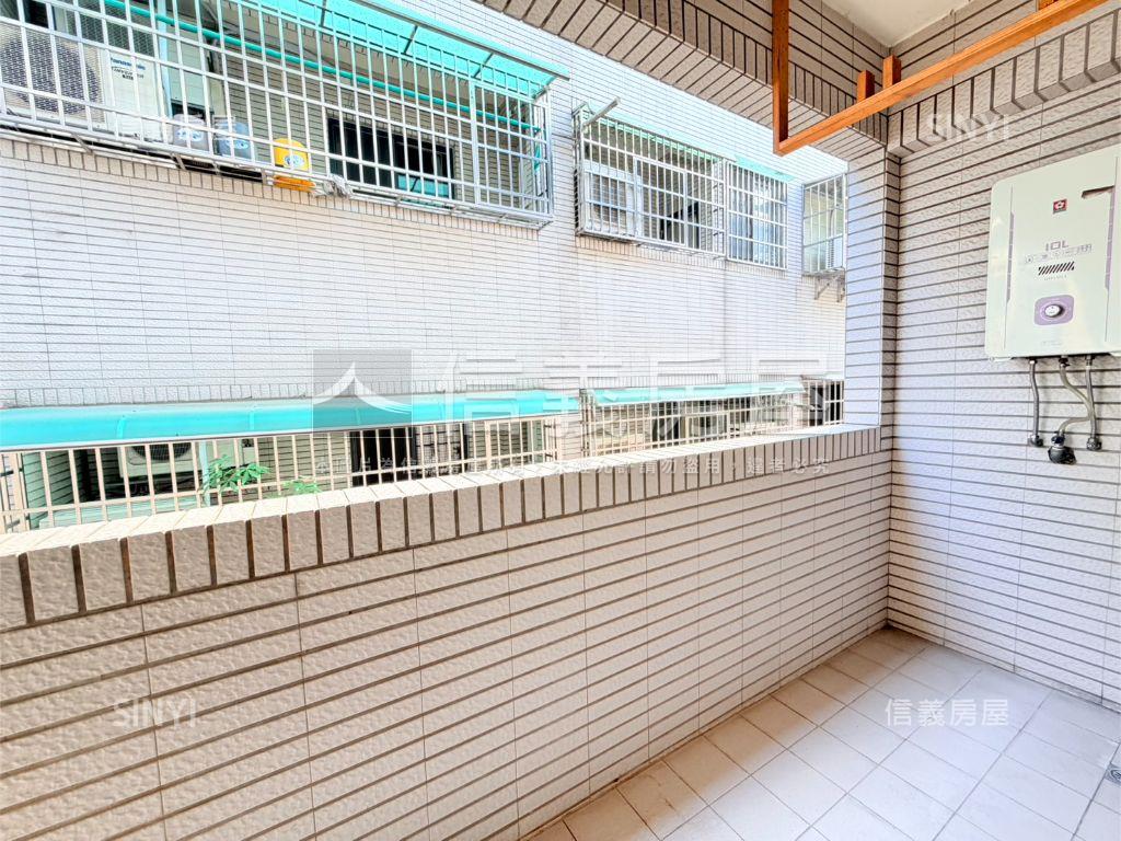 新光重劃區臨路優質透店房屋室內格局與周邊環境