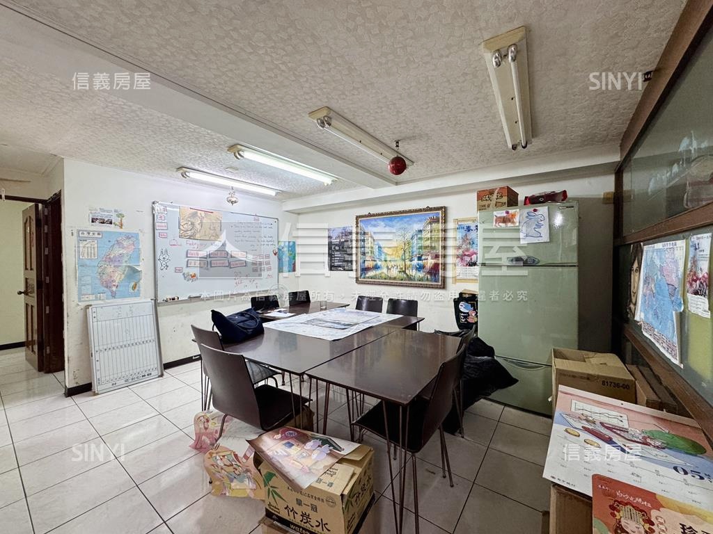 近南紡好規劃兩房附平面車房屋室內格局與周邊環境