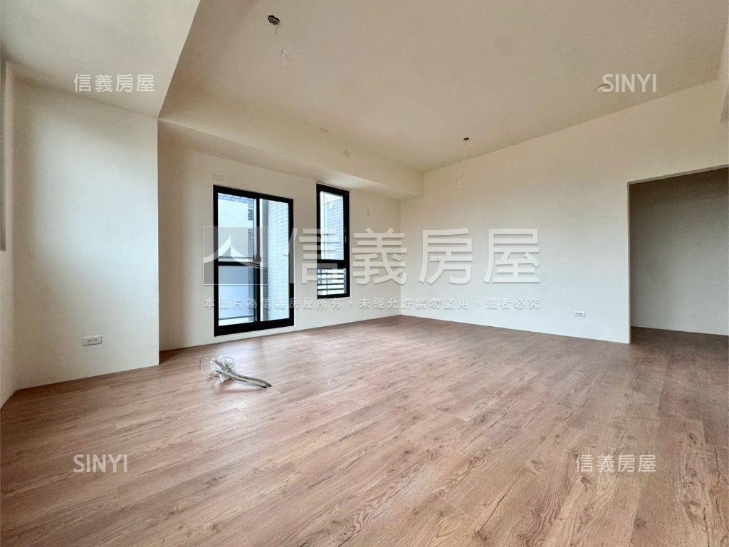 １４期美和段全新角間別墅房屋室內格局與周邊環境