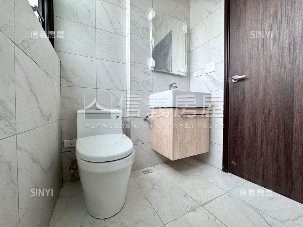 １４期美和段全新角間別墅房屋室內格局與周邊環境