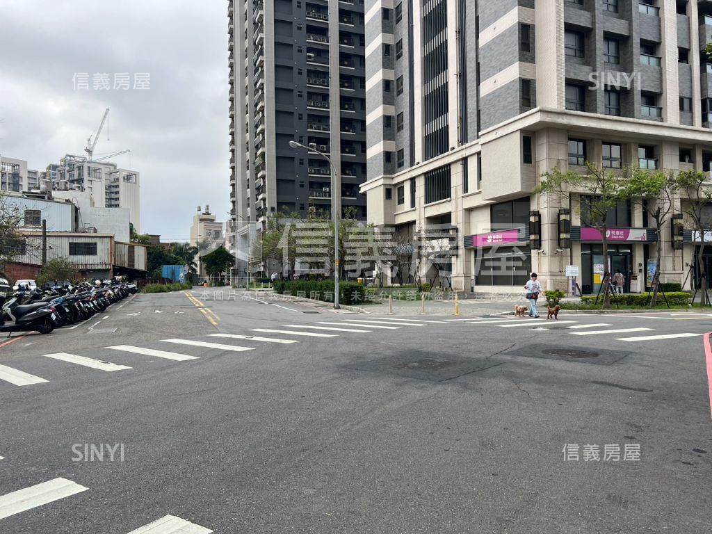 低總價首購世紀城兩房平車房屋室內格局與周邊環境
