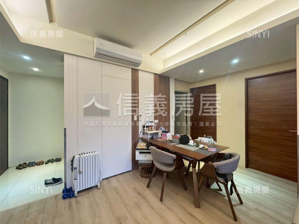 三本公園露台戶三房雙車位房屋室內格局與周邊環境