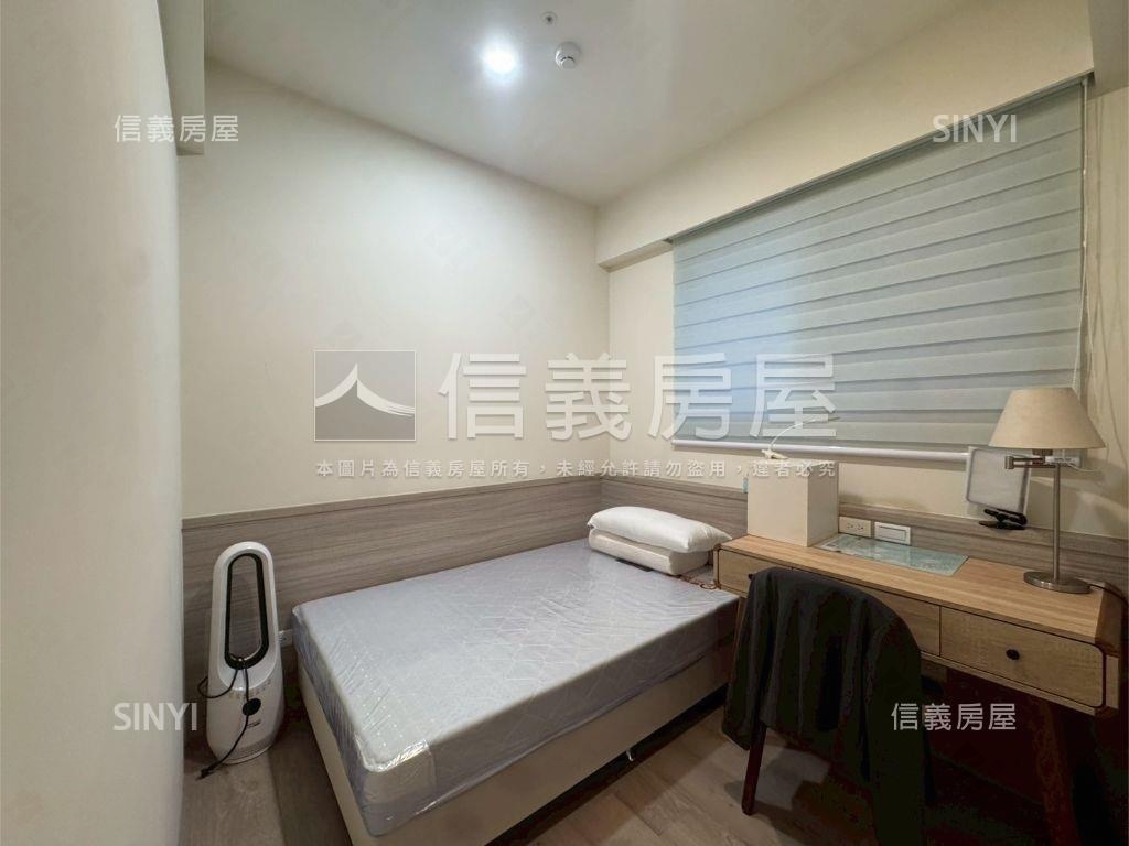 三本公園露台戶三房雙車位房屋室內格局與周邊環境