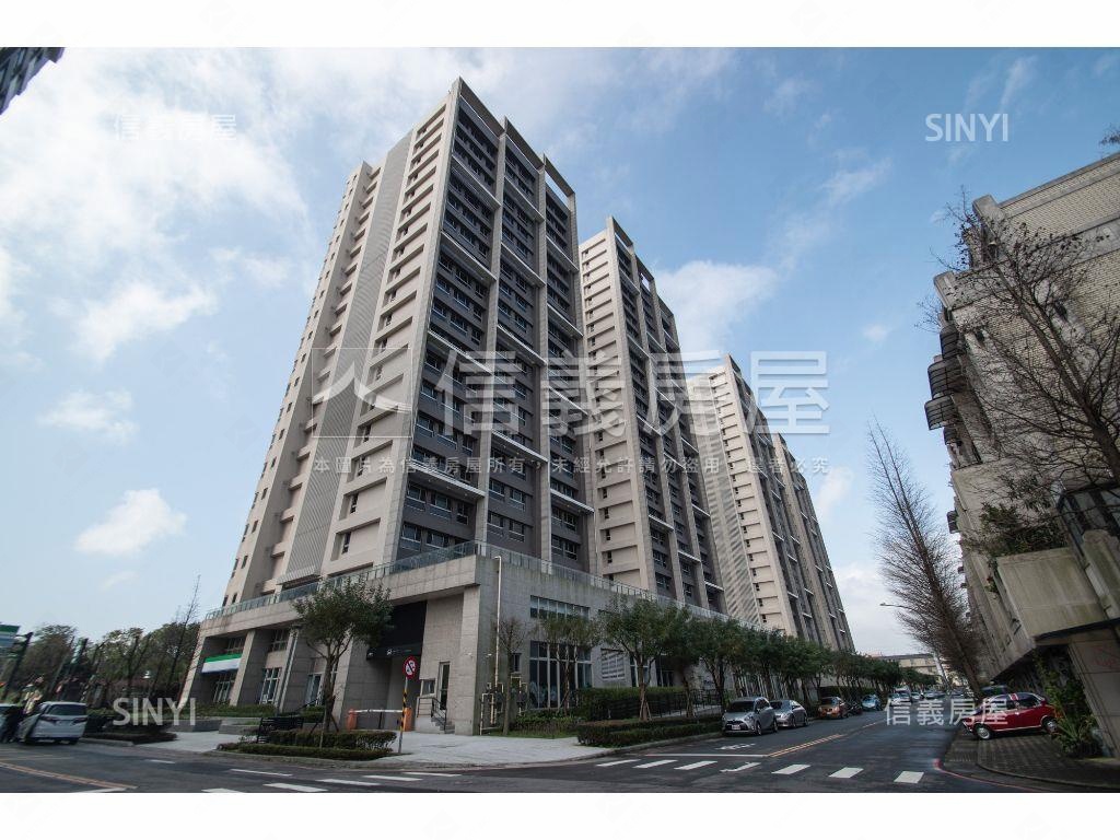 三本公園露台戶三房雙車位房屋室內格局與周邊環境