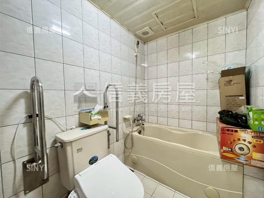 專任近信義國中小優質三房房屋室內格局與周邊環境