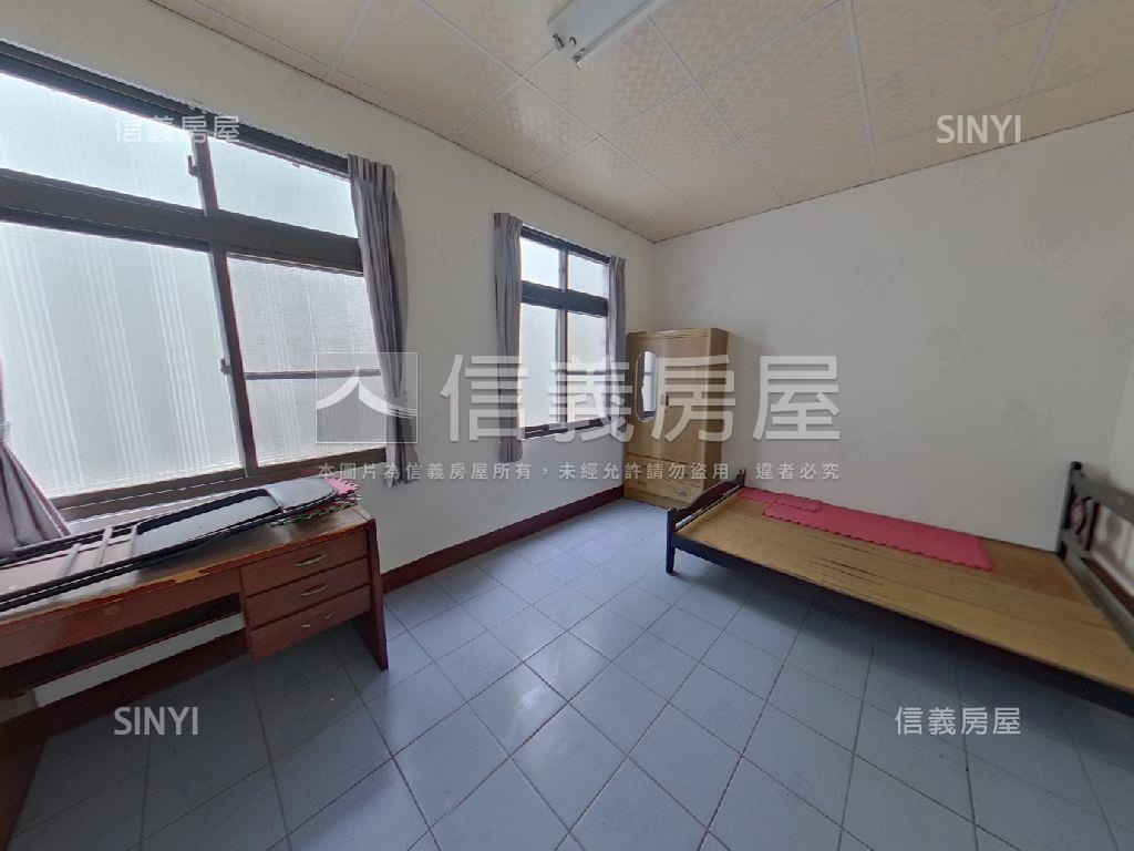 南屯路一段可營登透店房屋室內格局與周邊環境