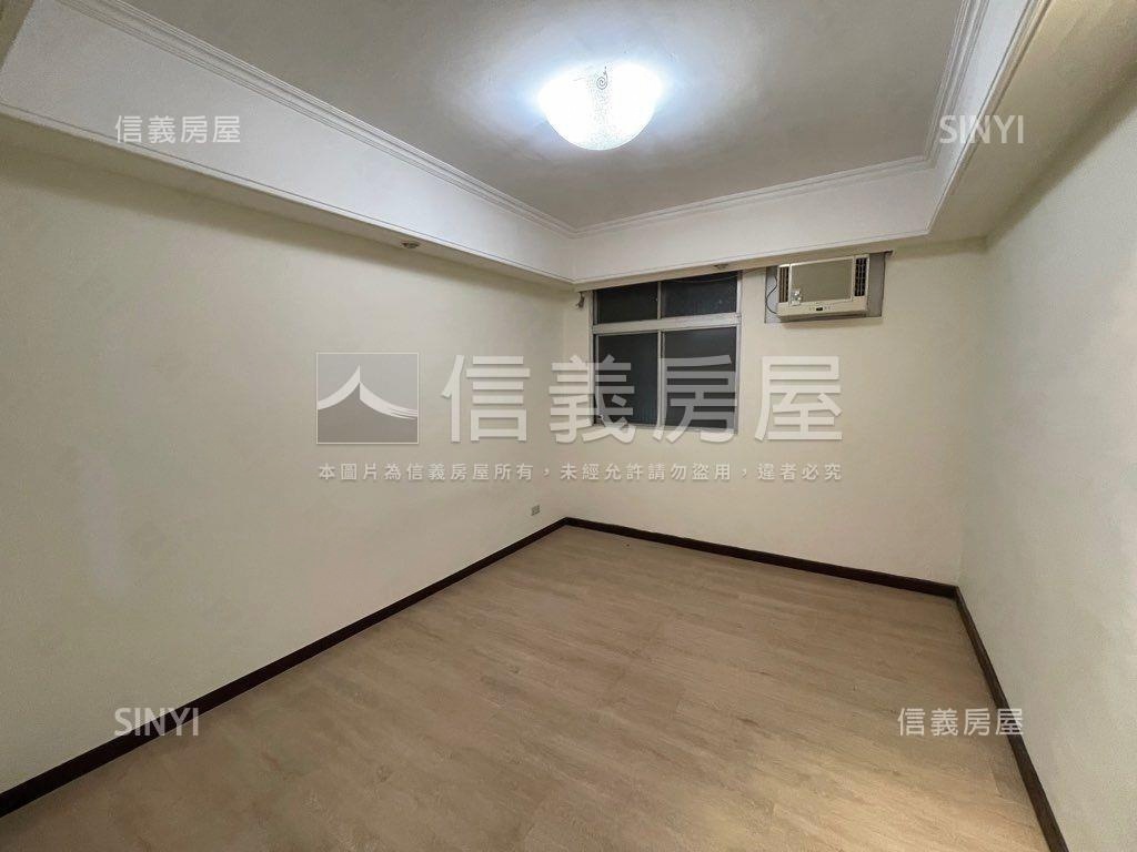 內湖行政中心１樓住辦房屋室內格局與周邊環境