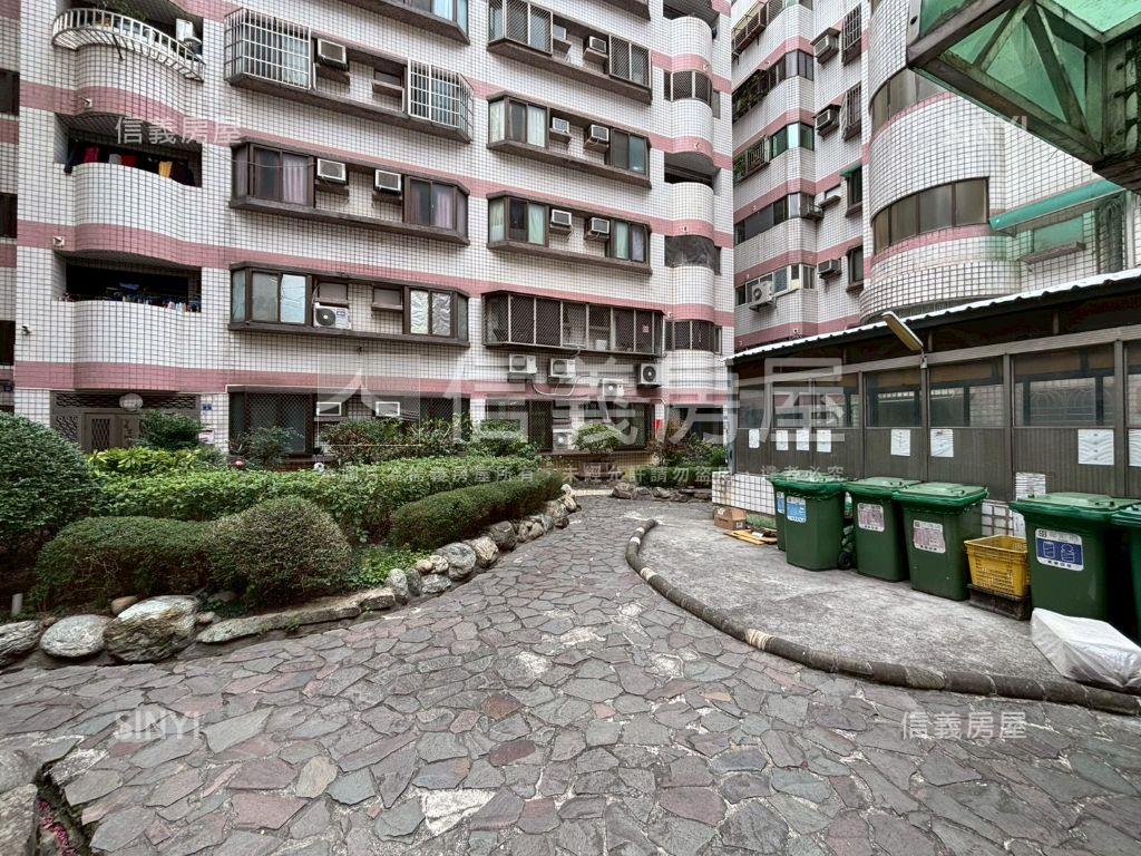 溫馨園☆三房機下車位房屋室內格局與周邊環境