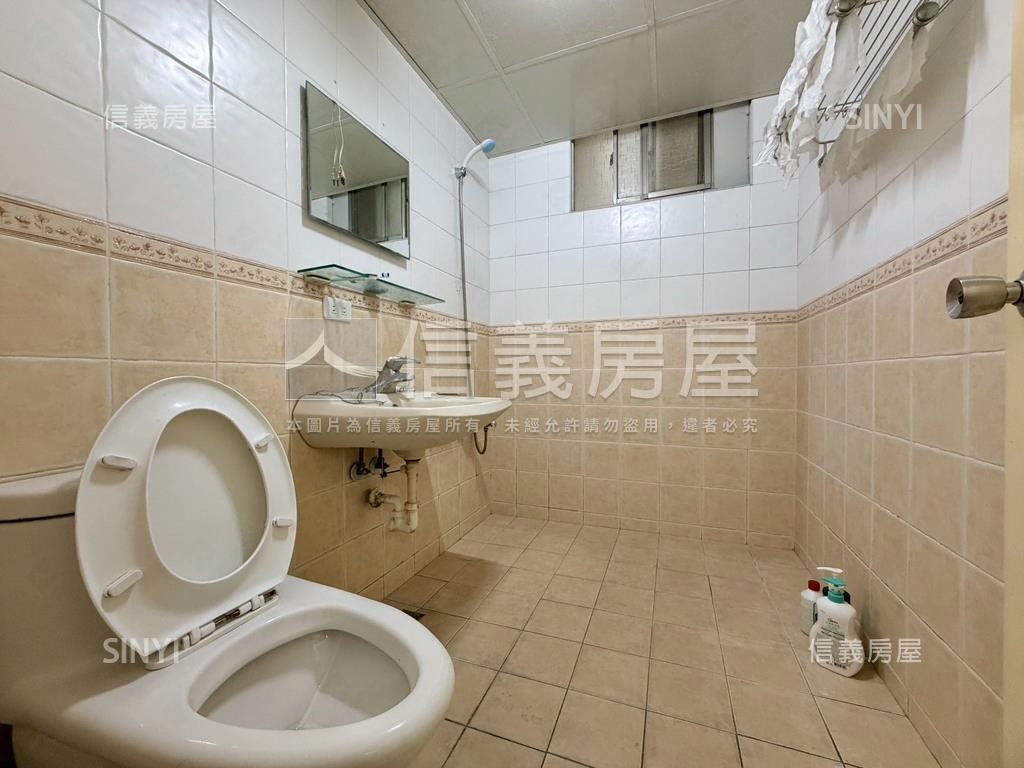 文化中心首排景觀亮三房房屋室內格局與周邊環境