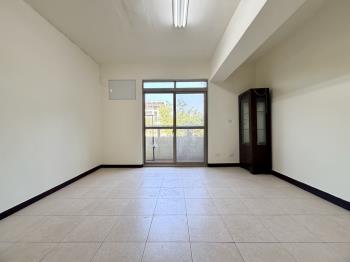 文化中心首排景觀亮三房