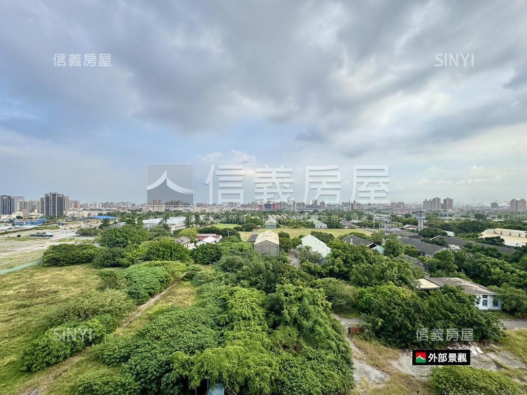 龍騰首席首排四房雙平車房屋室內格局與周邊環境