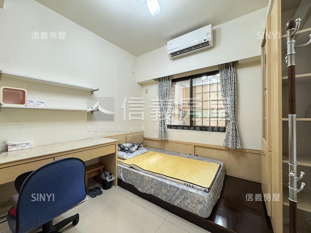 龍騰首席首排四房雙平車房屋室內格局與周邊環境