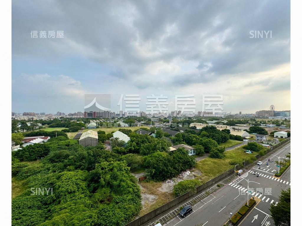 龍騰首席首排四房雙平車房屋室內格局與周邊環境