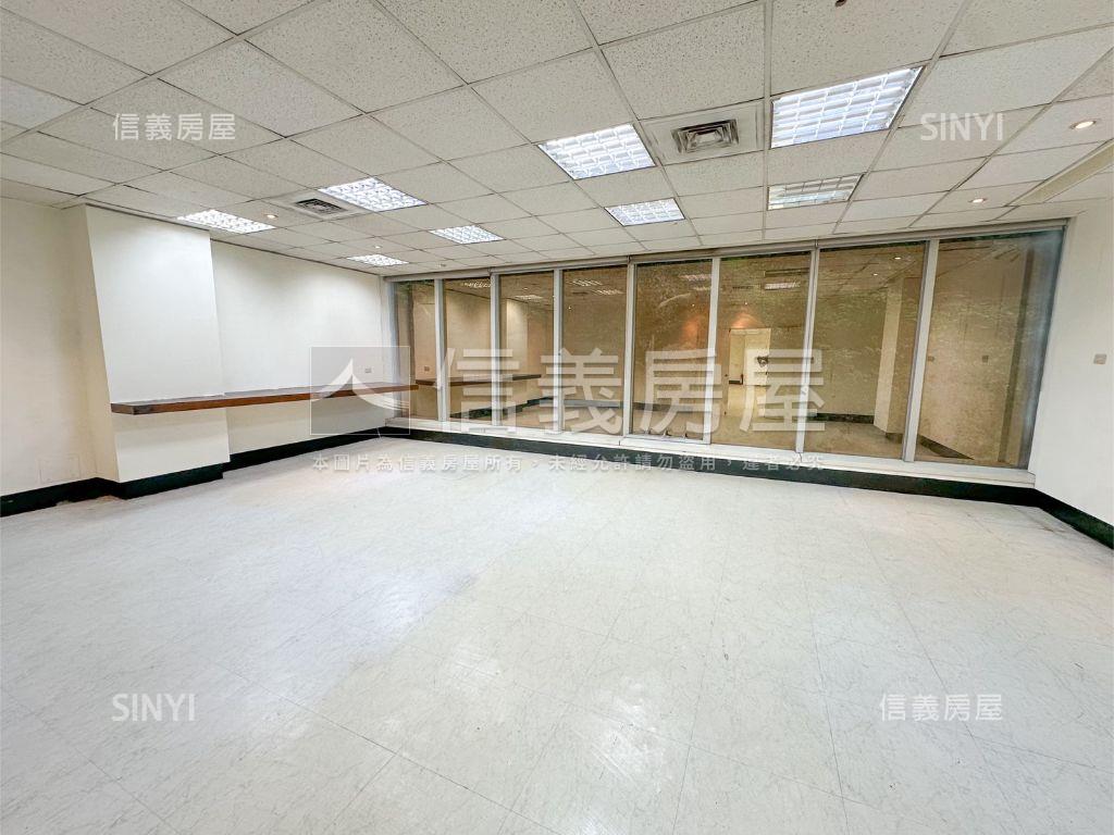 世界經貿中心優質廠辦房屋室內格局與周邊環境