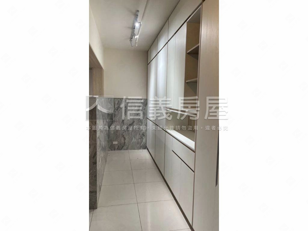 大櫻國２華麗２房平車房屋室內格局與周邊環境