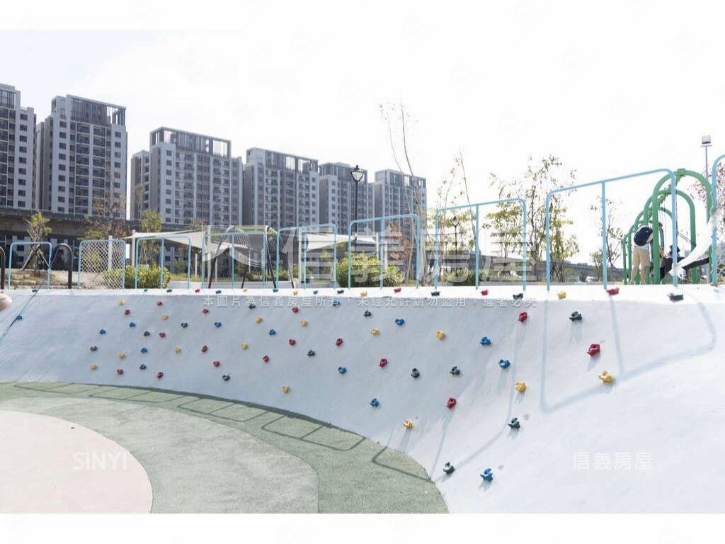 面山景★高樓大２房平車房屋室內格局與周邊環境