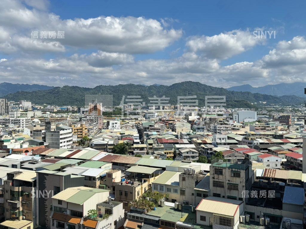 面山景★高樓大２房平車房屋室內格局與周邊環境