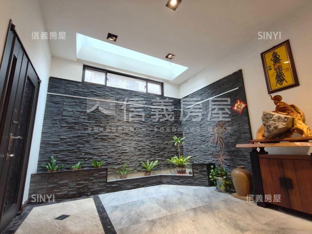 雅致綠景人文電梯別墅房屋室內格局與周邊環境