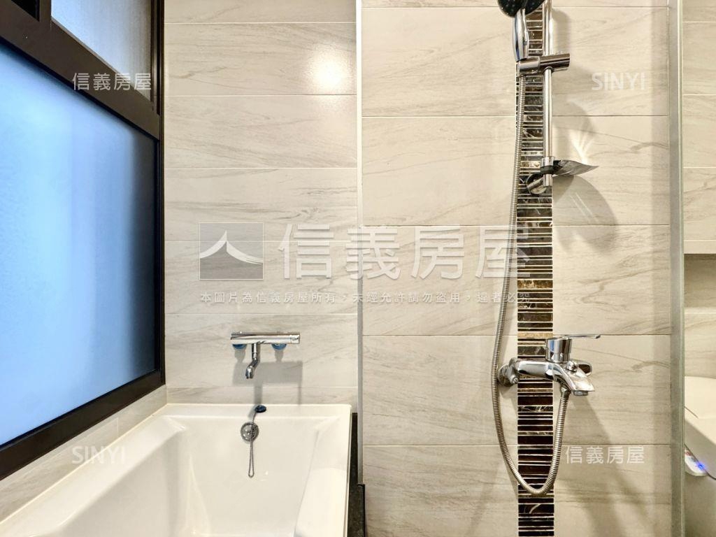 仁武必看得邑二房平車房屋室內格局與周邊環境