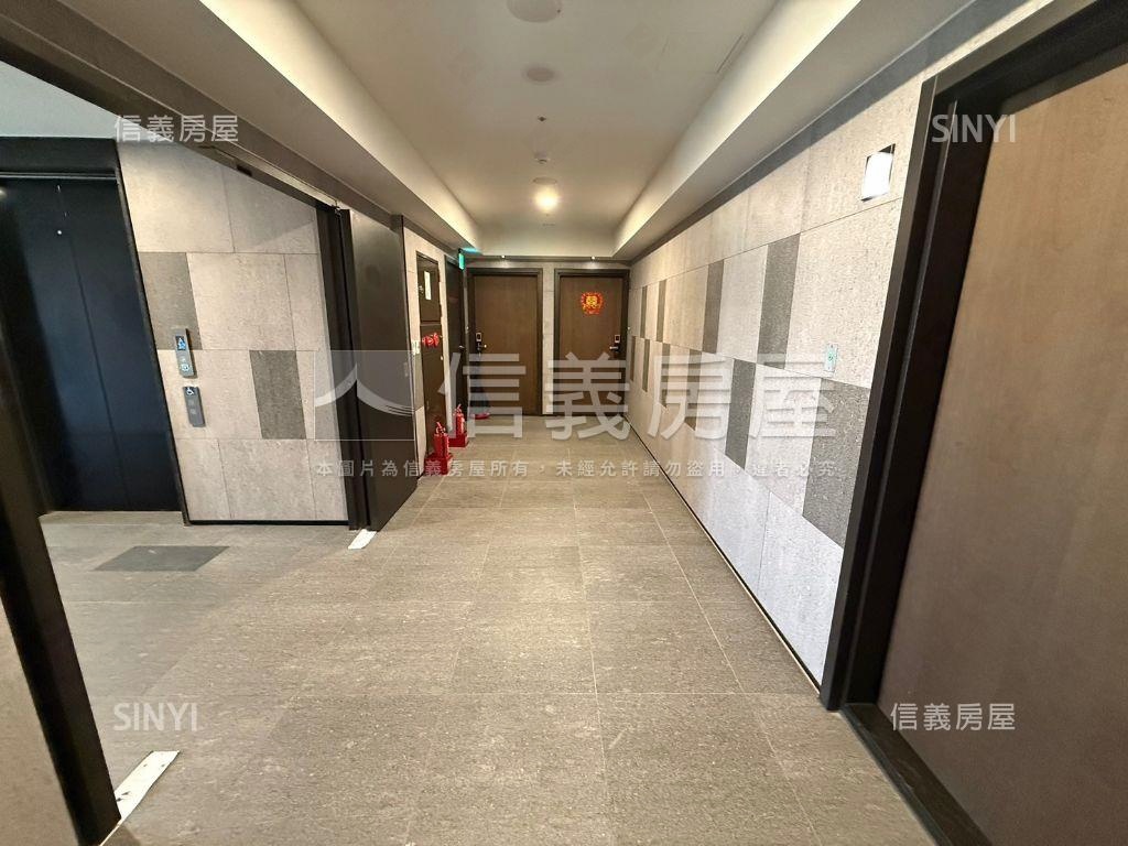 仁武必看得邑二房平車房屋室內格局與周邊環境