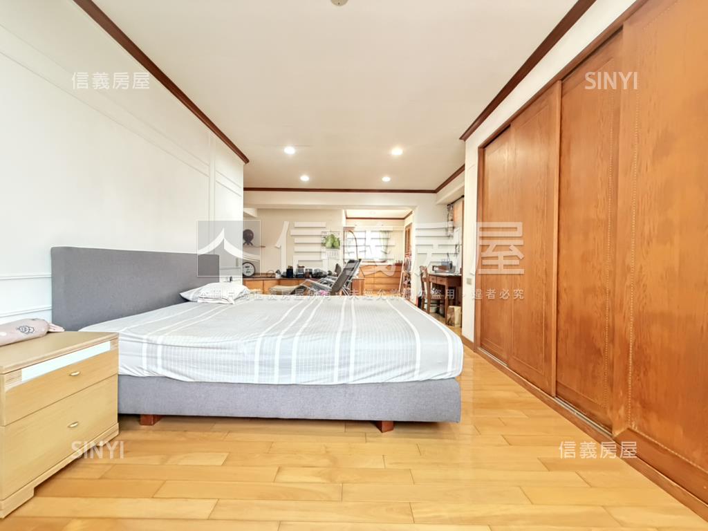 永安公園邊間電梯頂加大戶房屋室內格局與周邊環境