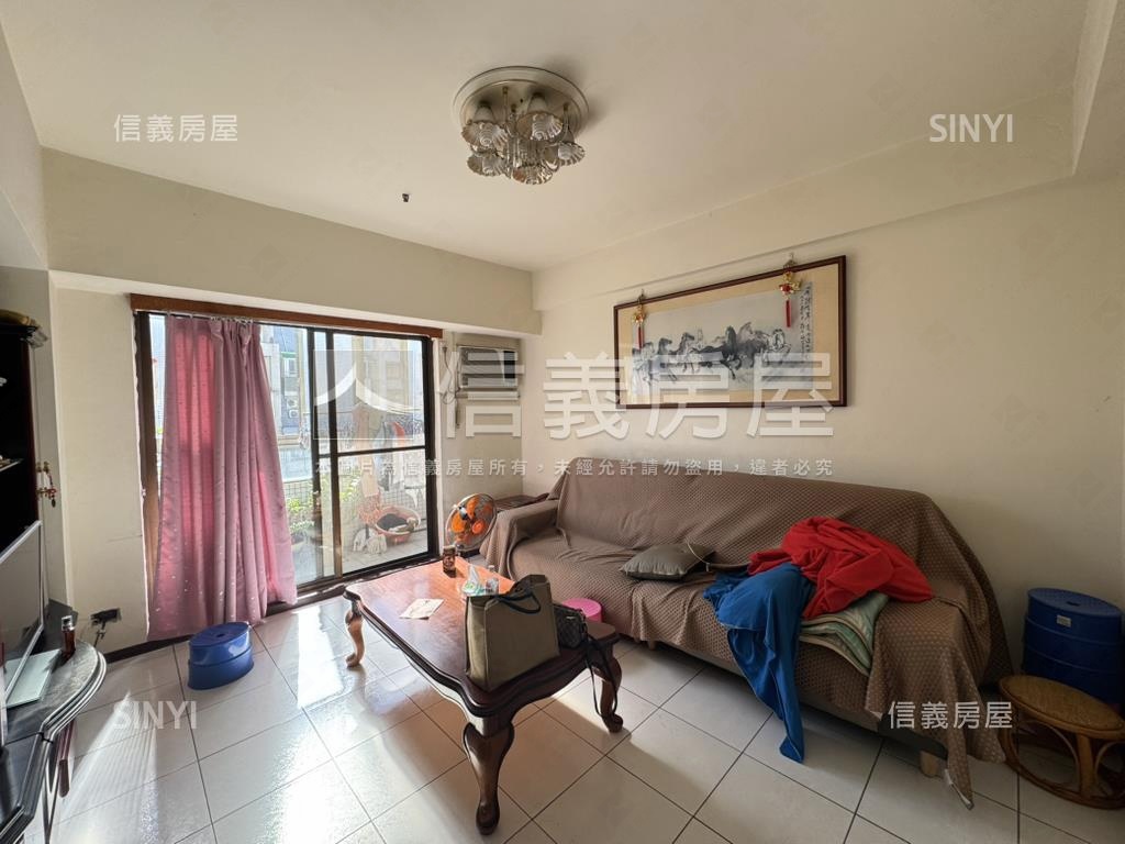 一道彩虹高樓三房房屋室內格局與周邊環境