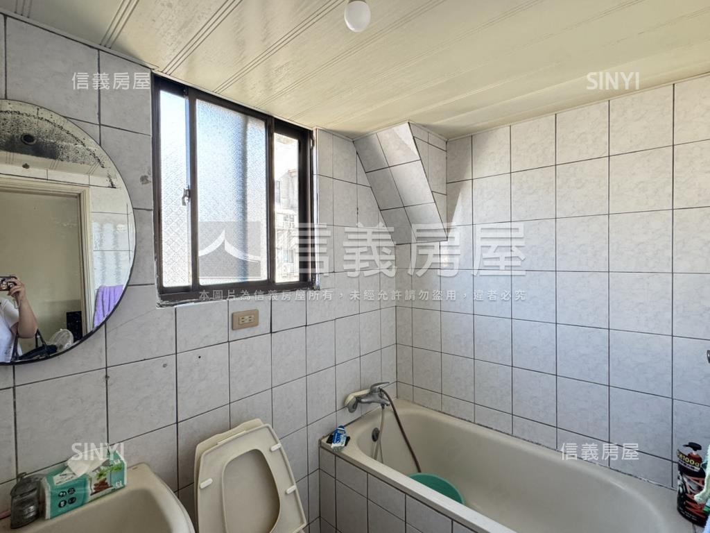 一道彩虹高樓三房房屋室內格局與周邊環境