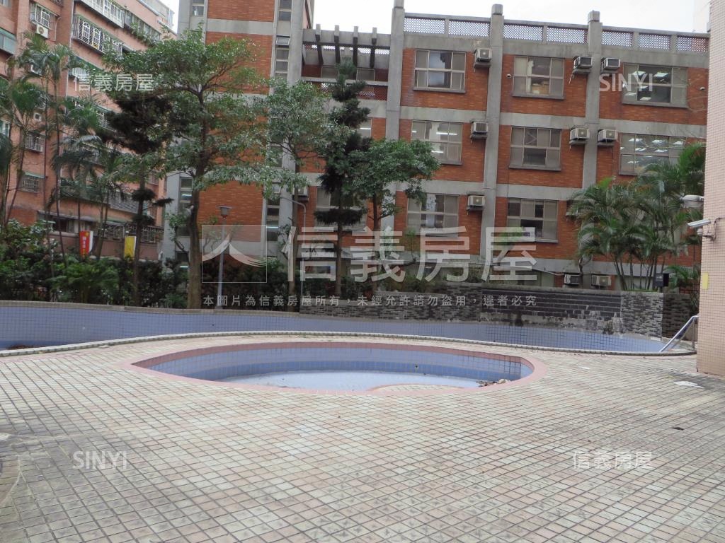 陽光。彩虹｜高樓三房房屋室內格局與周邊環境