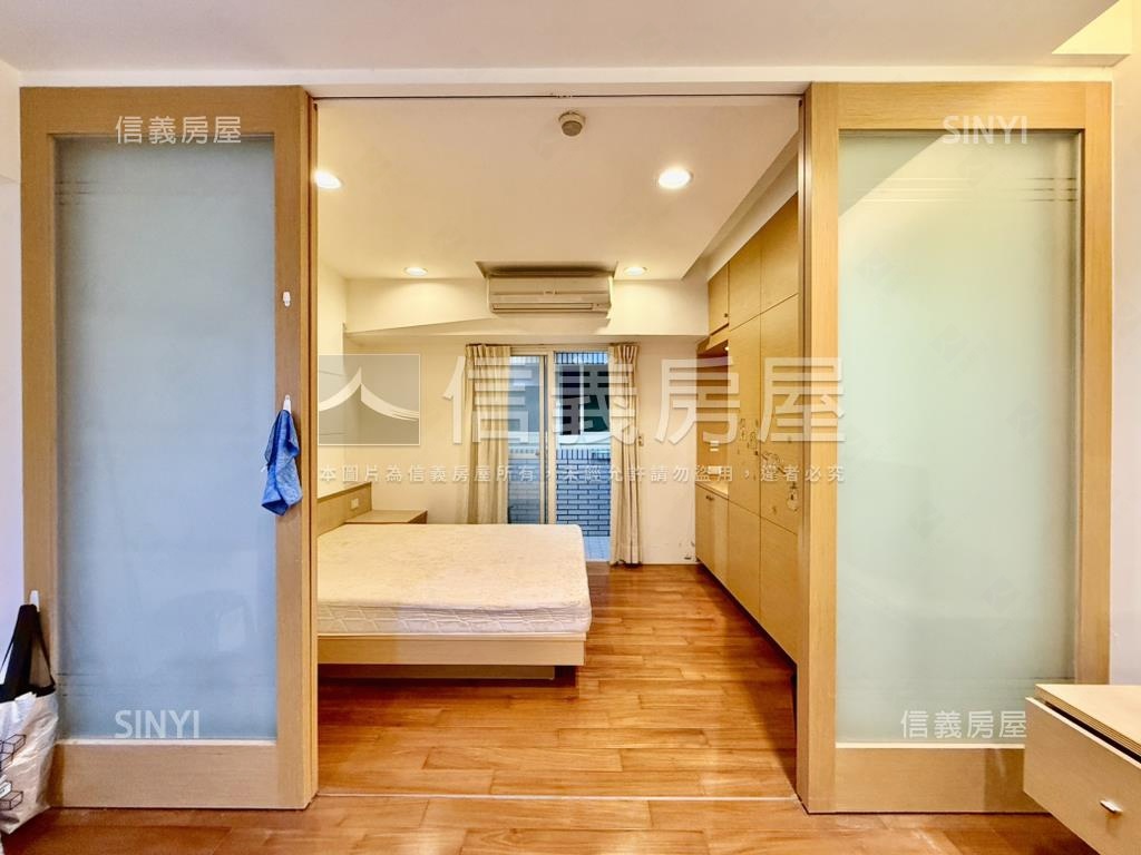 民生圓環管理美套房房屋室內格局與周邊環境