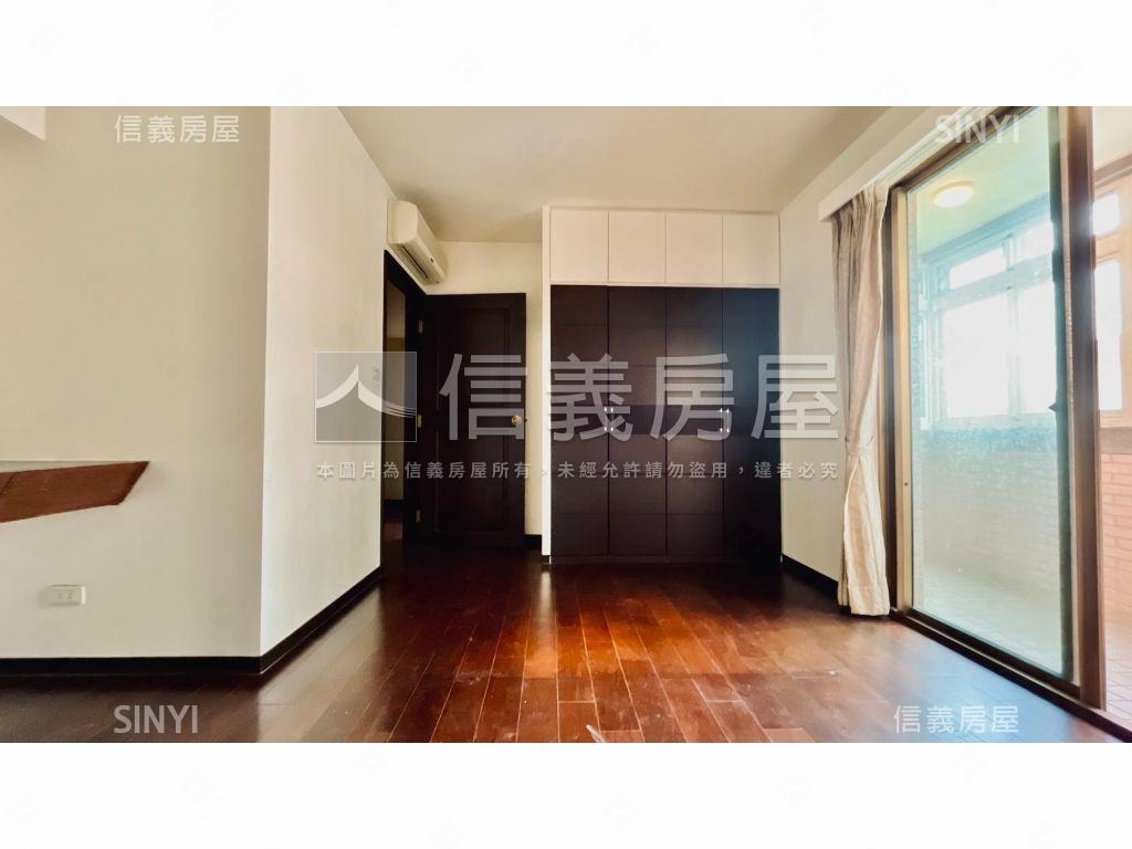 瓏山林上疊遠眺１０１房屋室內格局與周邊環境