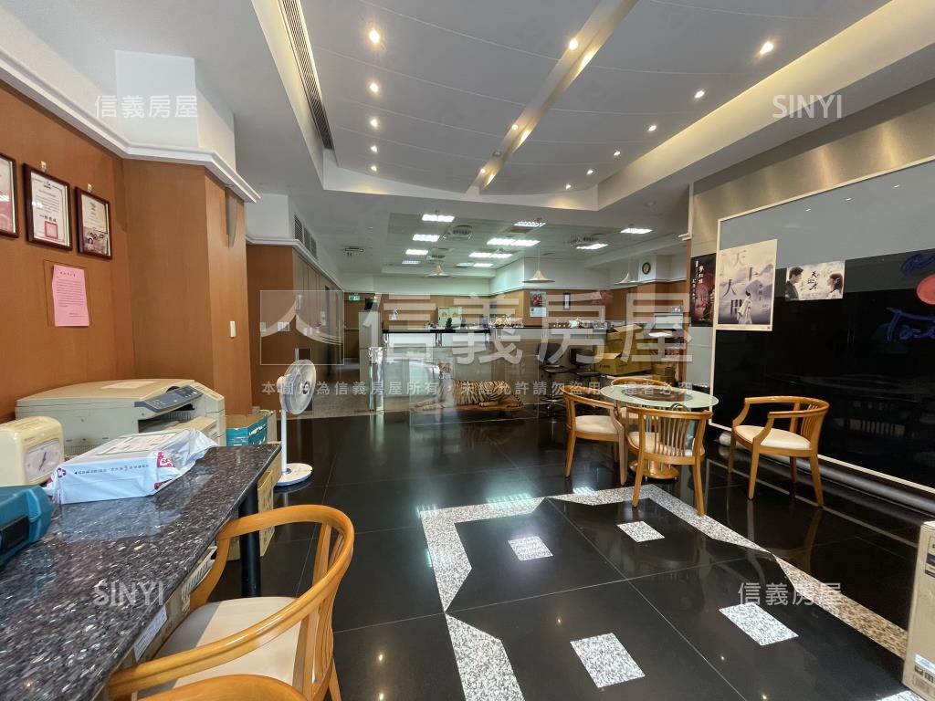 內科稀有獨棟辦公房屋室內格局與周邊環境