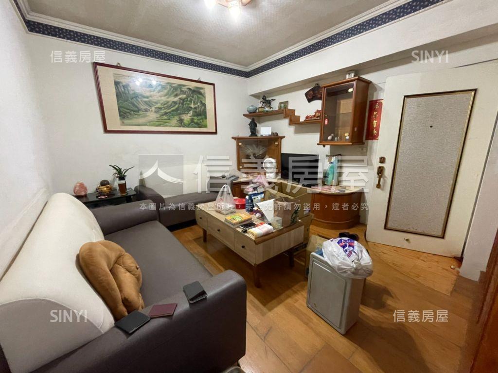 成大學子三房平車房屋室內格局與周邊環境