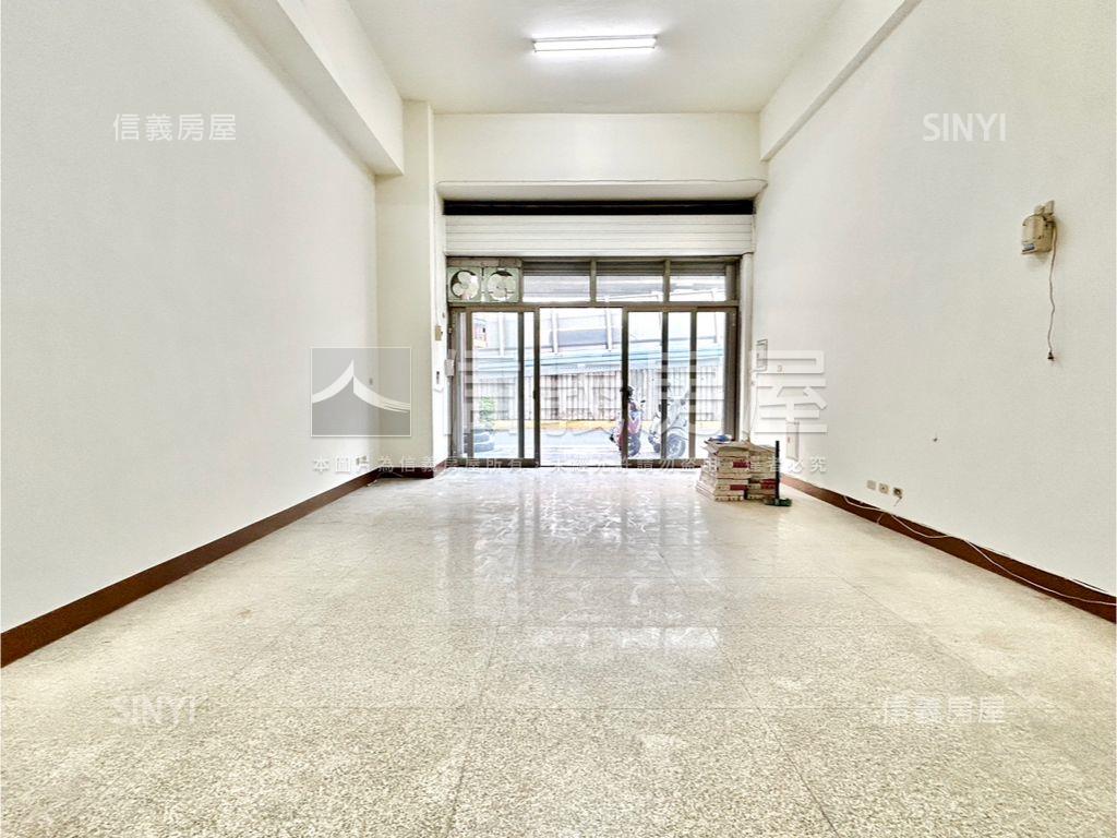挑高面寬金店附平車房屋室內格局與周邊環境