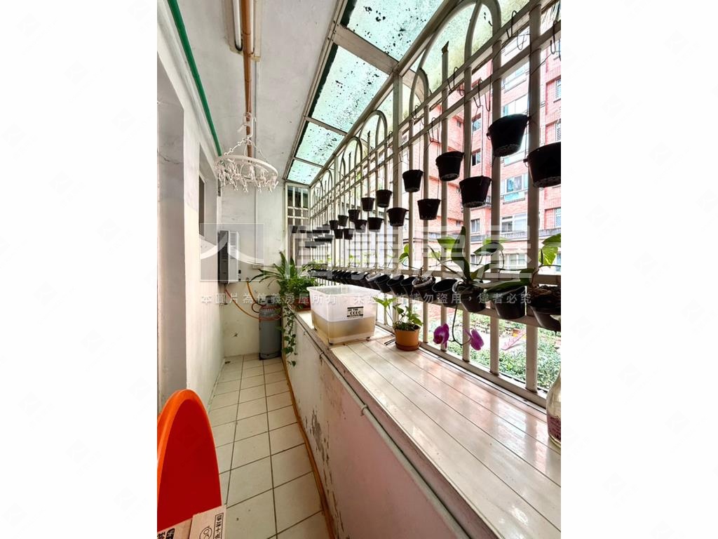 【新】土城國中美寓二樓房屋室內格局與周邊環境