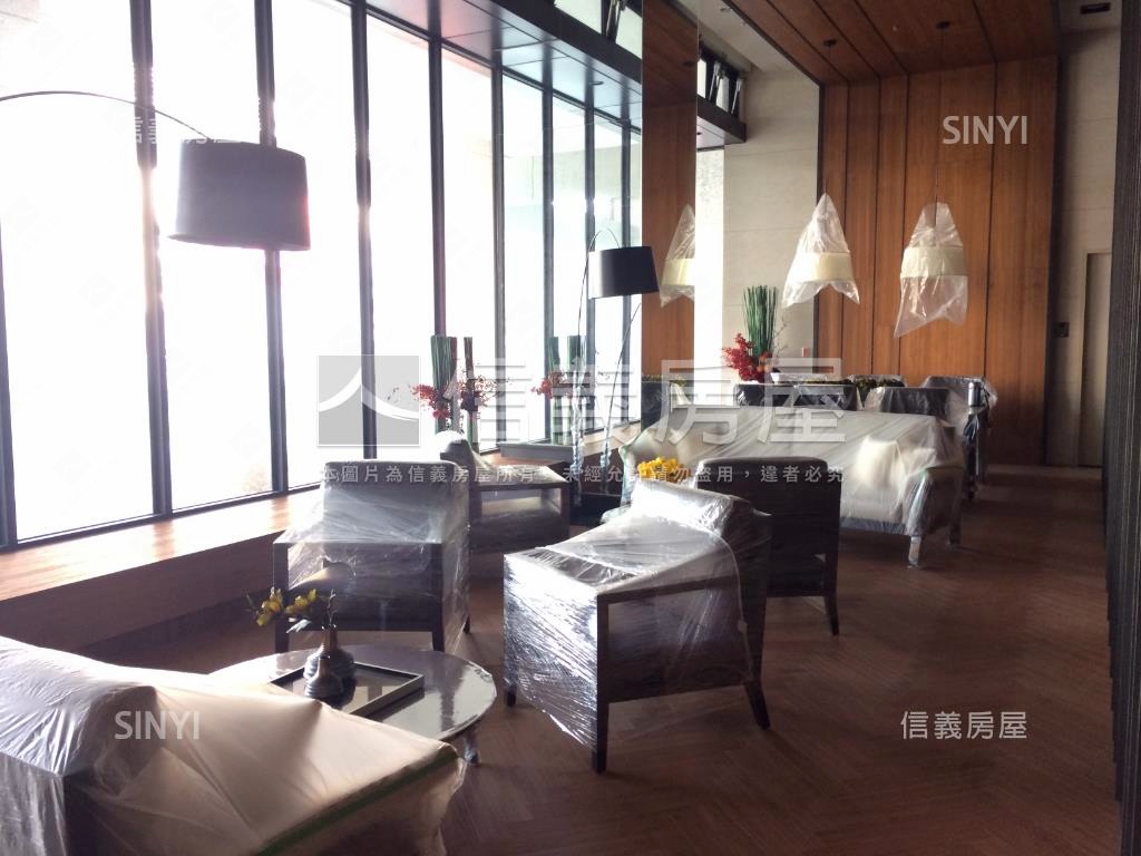 縣三ＳＫＹ１質感溫馨美宅房屋室內格局與周邊環境