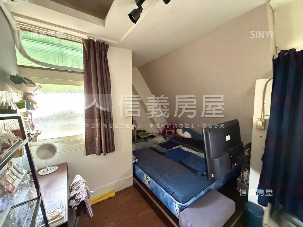 教育大學兩房收租聖品房屋室內格局與周邊環境