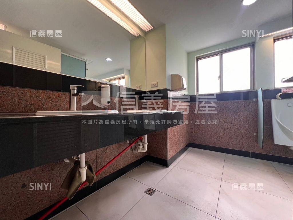 高樓層氣派鋼骨商辦大樓房屋室內格局與周邊環境