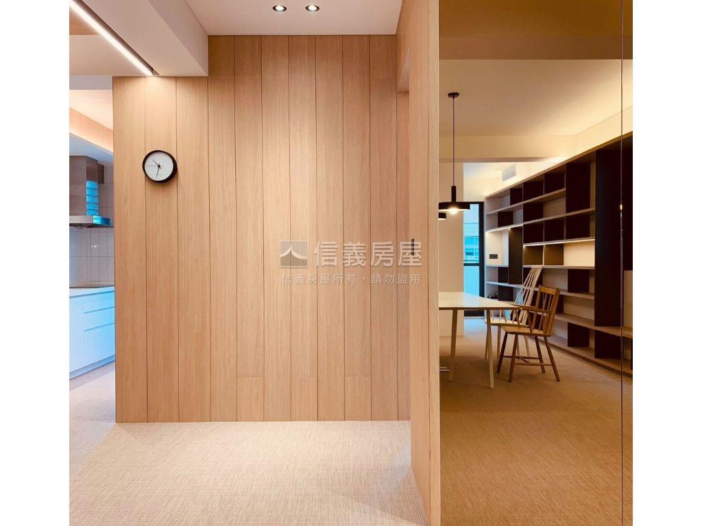 浪漫幸福家庭裝潢美屋房屋室內格局與周邊環境