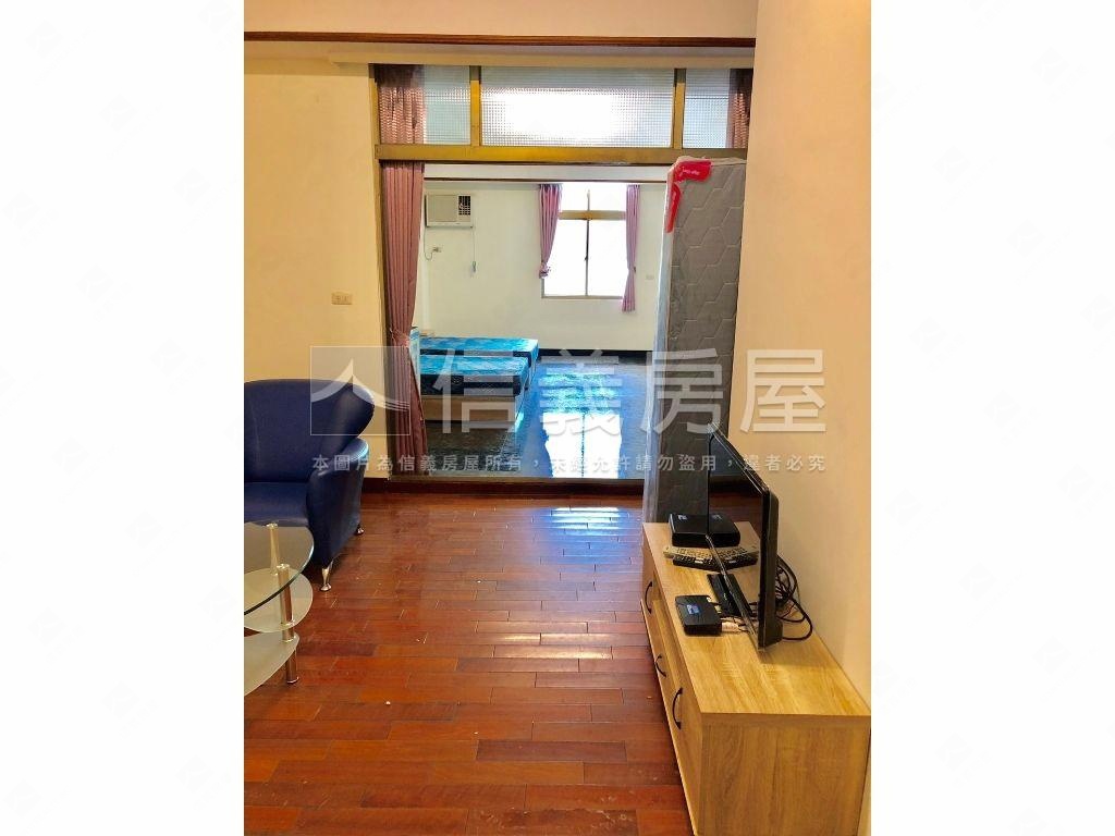 崇善路正路面店面房屋室內格局與周邊環境