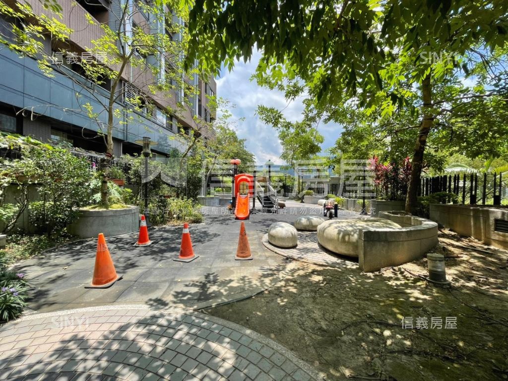 森泉灣河景採光乾淨亮兩房房屋室內格局與周邊環境