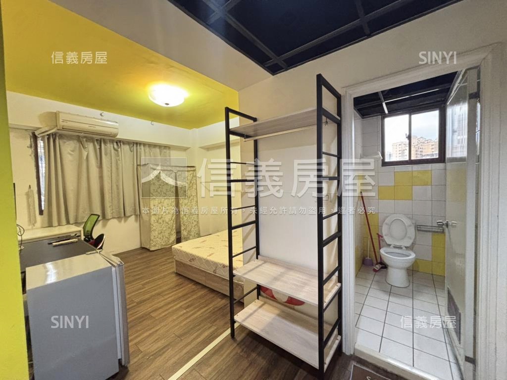 五權路電梯店套房屋室內格局與周邊環境